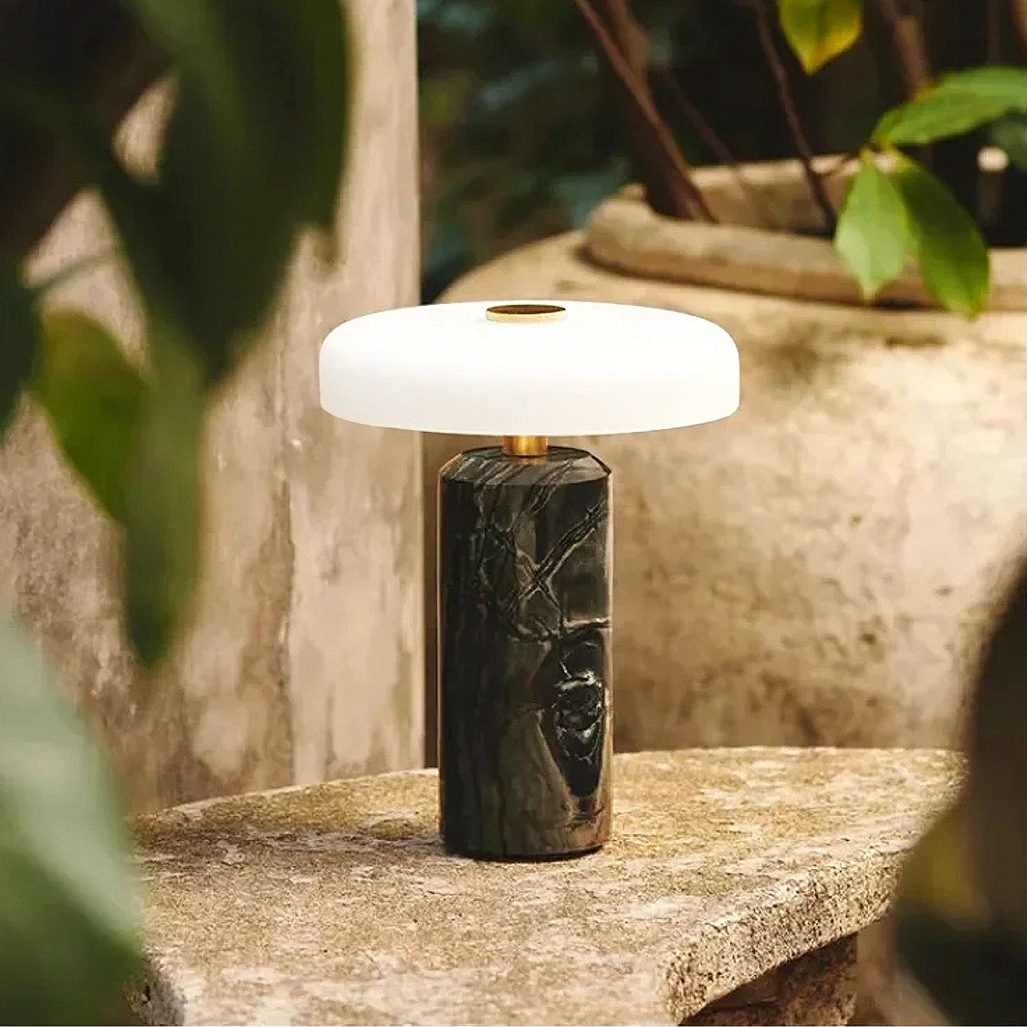 Lampe champignon design marbre noire