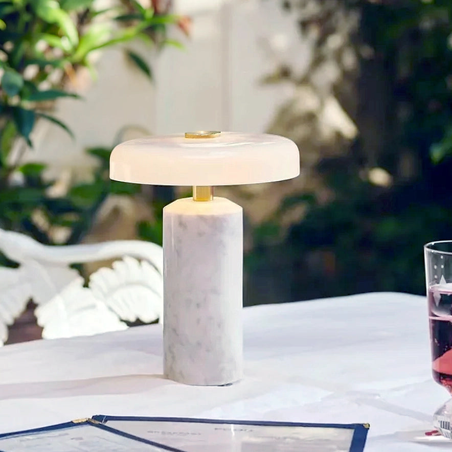 Lampe champignon design marbre resto