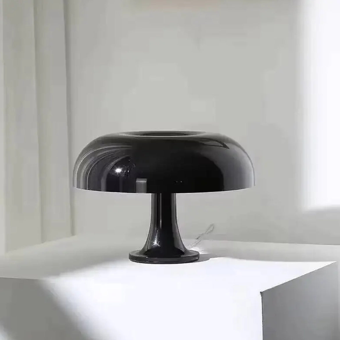 Lampe champignon orange noir