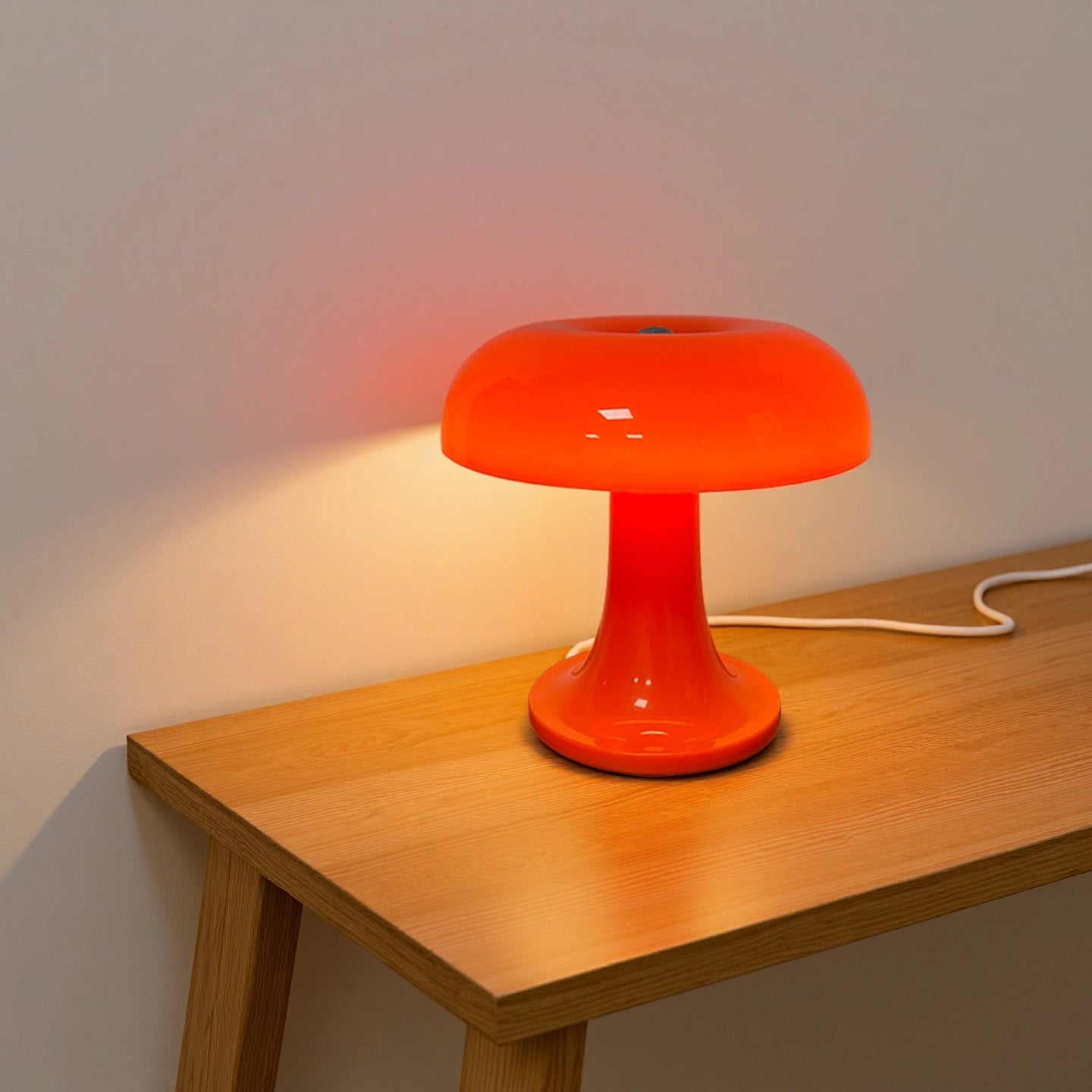Lampe champignon orange table