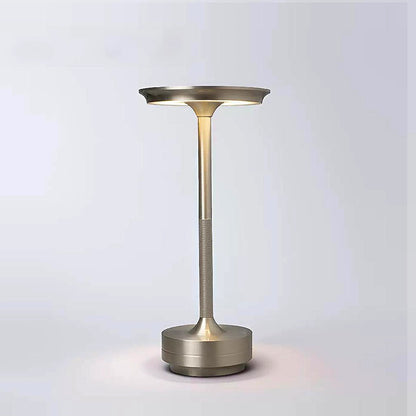Lampe de table couleur argent