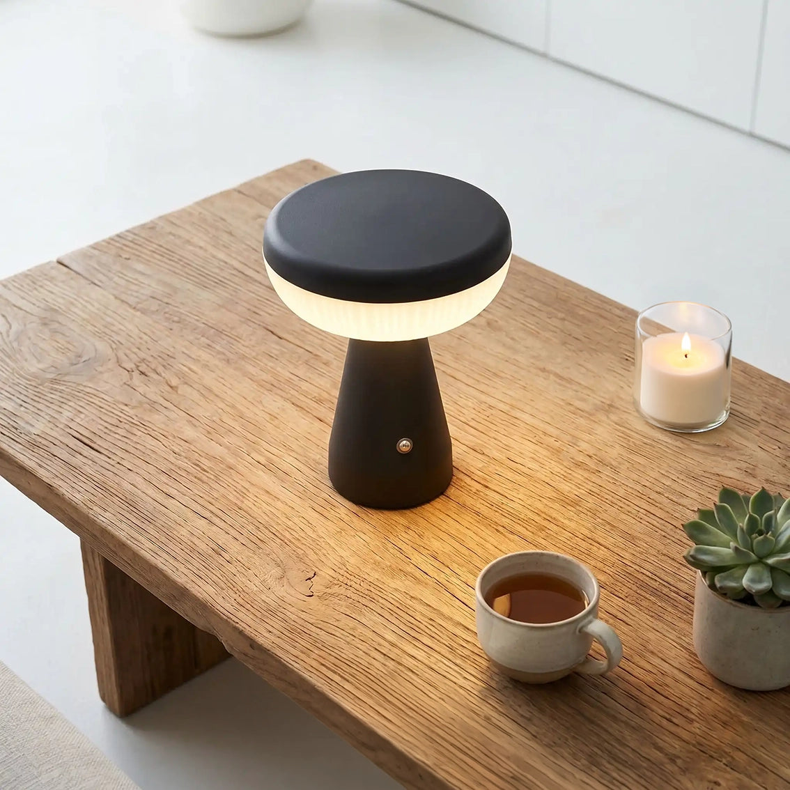 lampe champignon orange noire table basse